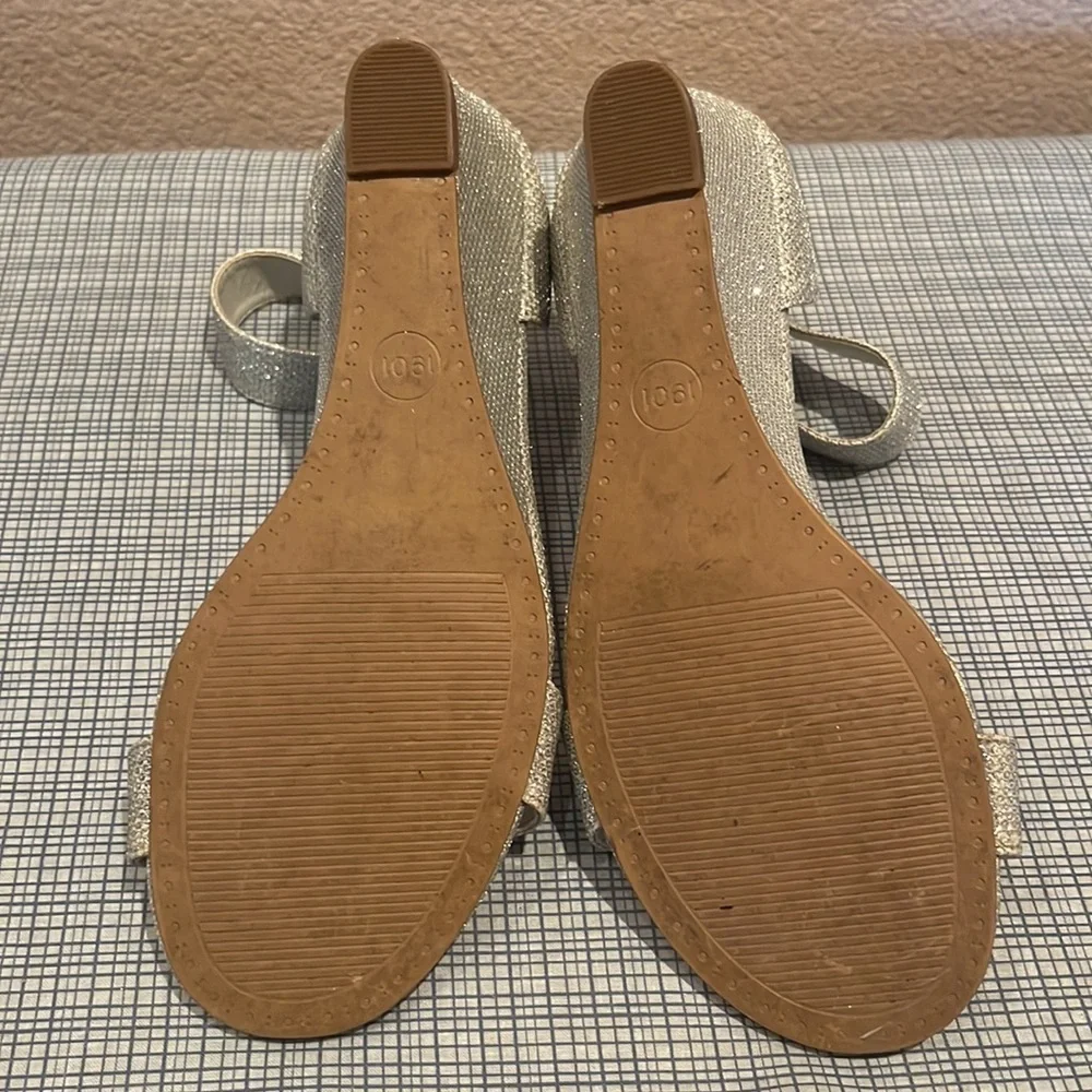 Girls Sz 3 Nordstrom 1901 Silver Sparkly Wedge Heels